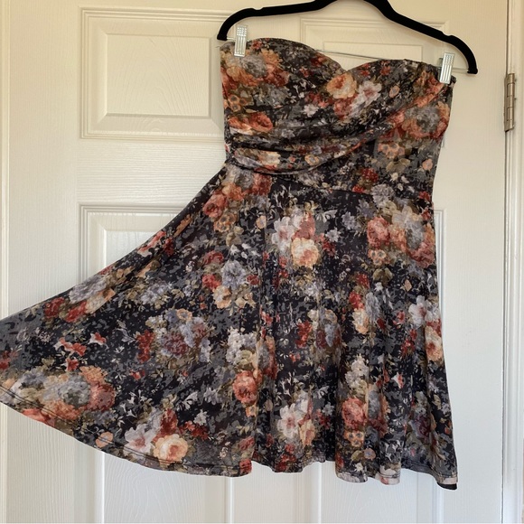 NWOT American Rag Floral Strapless Dress - Picture 13 of 16